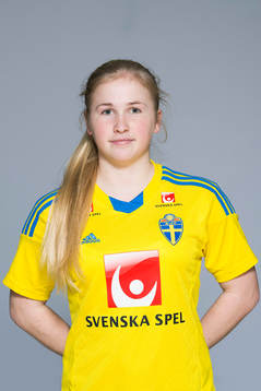 Ida Strömblad som spelar i F17/98-landslaget