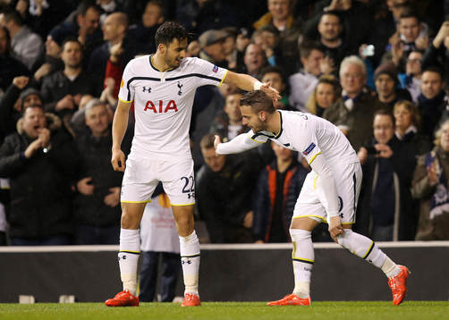 Bläddra bland fler bilder av Fotboll, Europa League, Tottenham Hotspur - Fiorentina