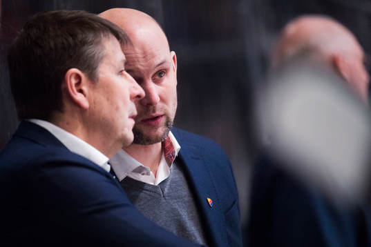 Djurgårdens assisterande tränare Tony Zabel (th)
