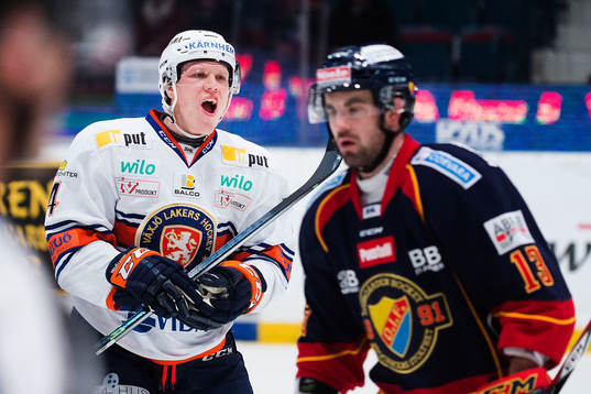 Växjös Niclas Lundgren jublar