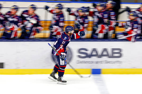 Linköpings Jacob Micflikier jublar