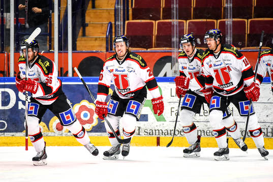 Örebros Marcus Weinstock jublar
