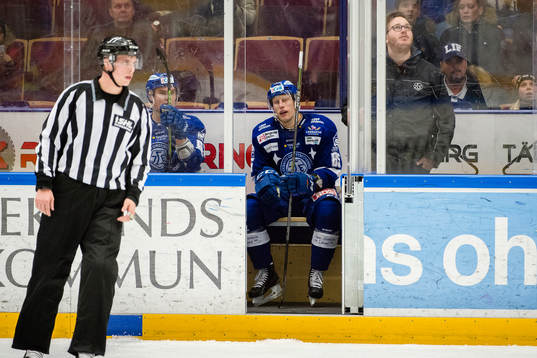 Leksands Toni Kähkönen i utvisningsbåset