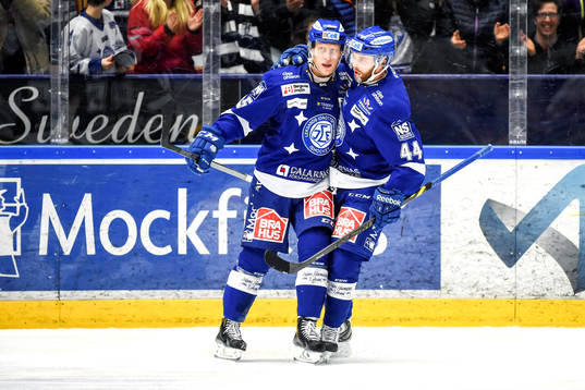 Leksands Toni Kähkönen och Leksands Mattias Guter jublar