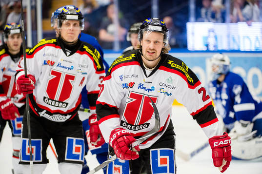 Örebros Marcus Weinstock jublar