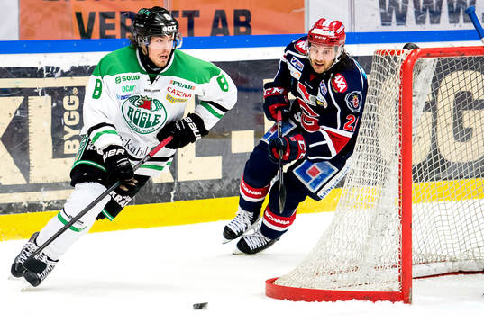 Rögles Sebastian Stålberg och Södertäljes Erik Lindhagen
