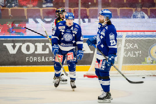 Leksands Tomi Sallinen är förbannad