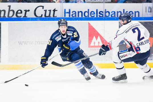 s Malte Strömwall mot Linköpings Gabriel Carlsson