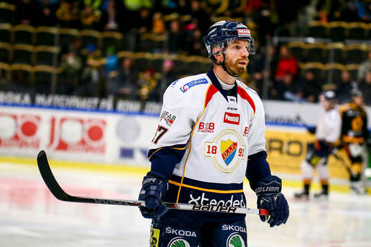 Djurgårdens Mikael Samuelsson