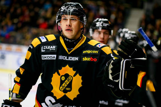 Skellefteås Martin Sevc jublar