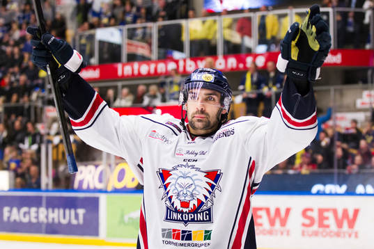 Linköpings Daniel Rahimi jublar