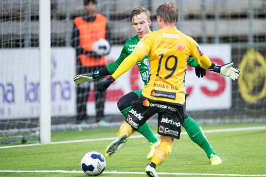 Sirius målvakt Andreas Andersson har koll på Elfsborgs