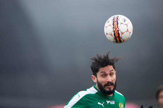Hammarbys Pablo Pinones Arce i matchen i Svenska Cupen