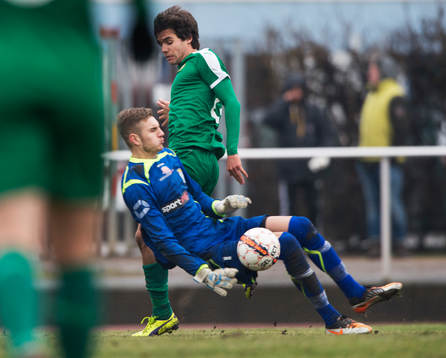 Hammarbys Lars Fuhre och Kristianstads målvakt Mirza
