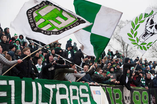Hammarbys supporters i matchen i Svenska Cupen mellan