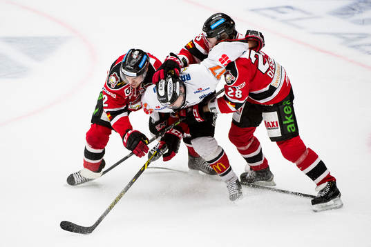 Malmö Redhawks Nils Andersson (tv) och Jens Olsson (th)