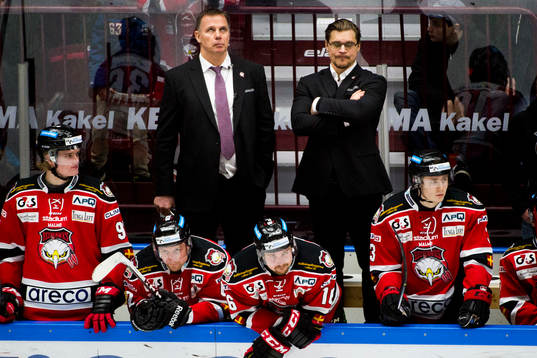Malmö Redhawks tränare Mats Lusth och assisterande