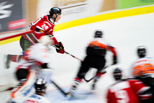 Malmö Redhawks Henrik Hetta oroar bakom mål