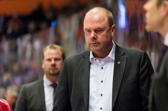 Modos tränare Per-Erik Johnsson