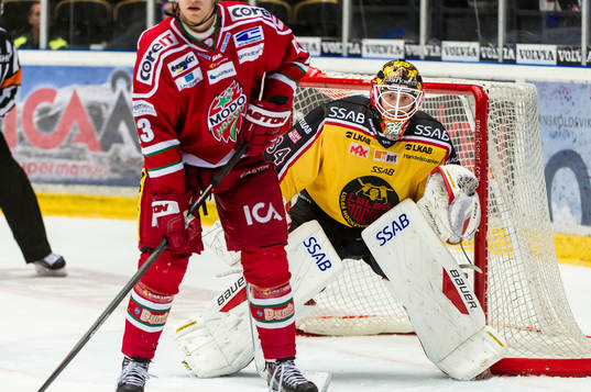Luleås målvakt Joel Lassinantti och Modos Joonas