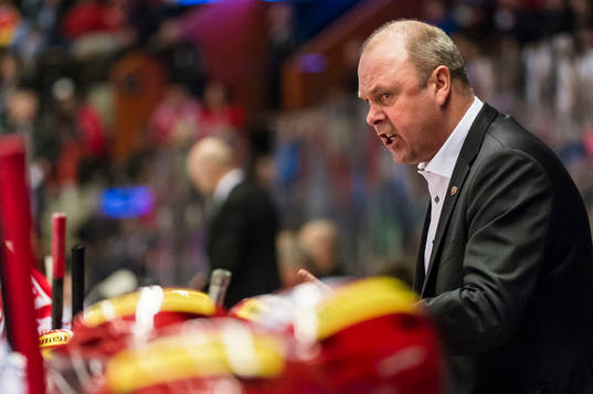 Modos tränare Per-Erik Johnsson