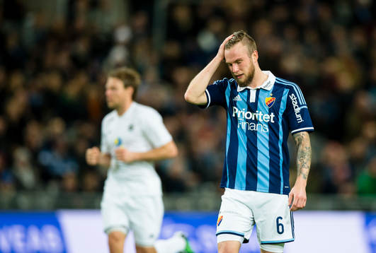 Djurgårdens Aleksander Faltsetas ser deppig ut