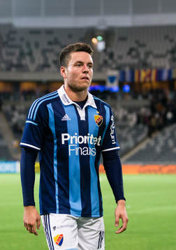 Djurgårdens Kerim Mrabti ser deppig ut