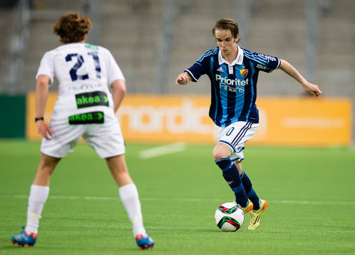 Djurgårdens Daniel Berntsen utmanar Ängelholms Rebin Asaad