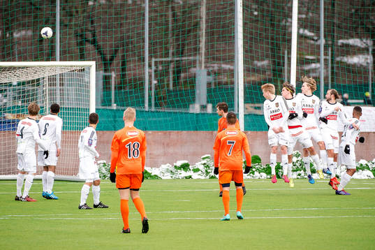 Misslyckad frispark för Athletic FC