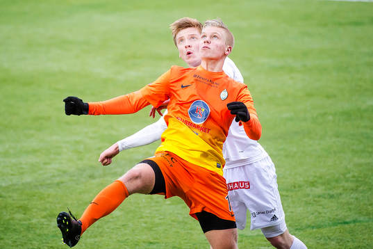 Athletic FCs Andre Österholm och Brommapojkarnas Gustav