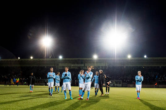 Malmö FFs spelare tackar publiken