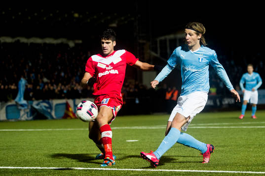 Malmö FFs Pawel Cibicki och Assyriskas Nemrud Awrohum