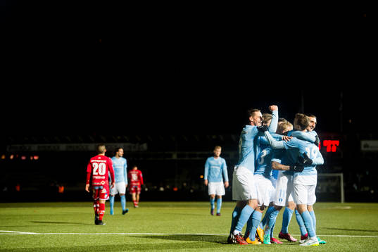 Malmö FFs spelare jublar