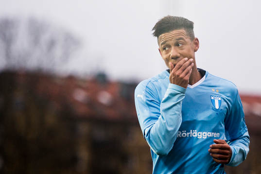 Malmö FFs Tobias Sana deppar