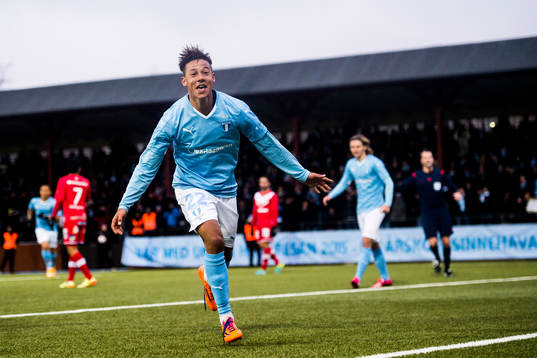 Malmö FFs Tobias Sana jublar