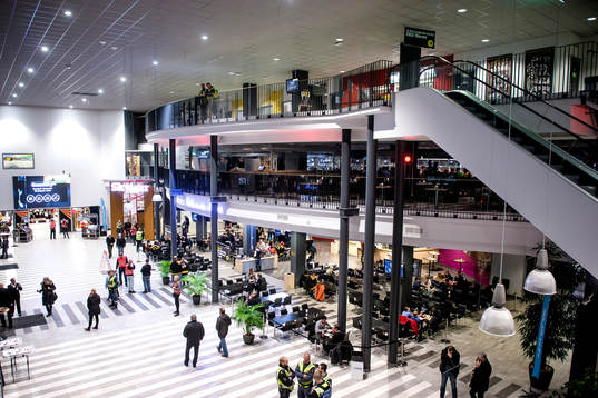 Entrén till Gavlerinken Arena före ishockeymatchen i SHL