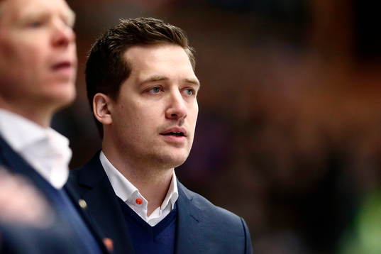 Växjös tränare Sam Hallam