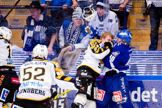 Skellefteås Nick Sörensen och Leksands Tomi Sallinen i