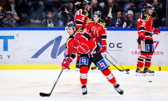 Örebros Derek Ryan