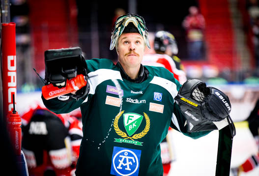 Färjestads målvakt Justin Pogge