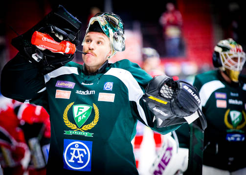 Färjestads målvakt Justin Pogge
