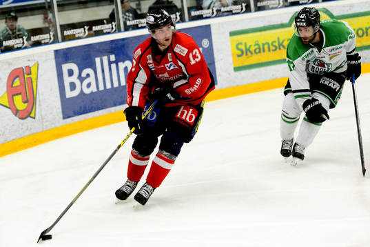 Asplövens Sebastian Dyk  och Rögles rTaylor Matson