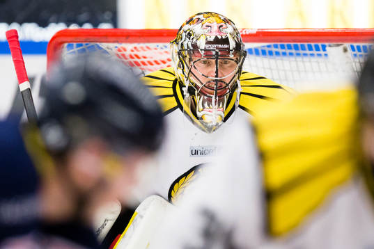 Brynäs målvakt Johan Holmqvist