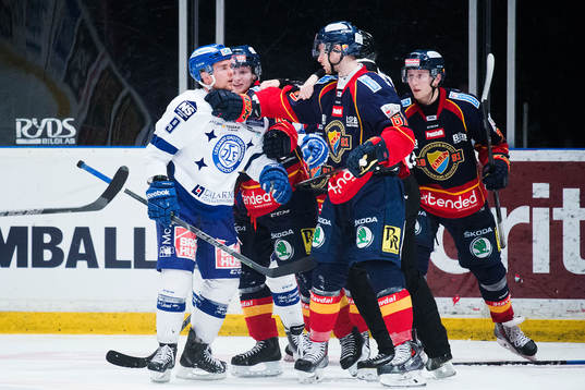 Leksands Patrick Cehlin och Djurgårdens Simon Gysbers