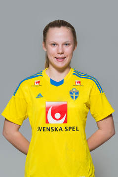 Maja Fridberg som spelar i F16/99-landslaget