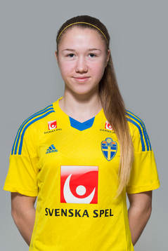 Cajsa Åkerberg som spelar i F16/99-landslaget