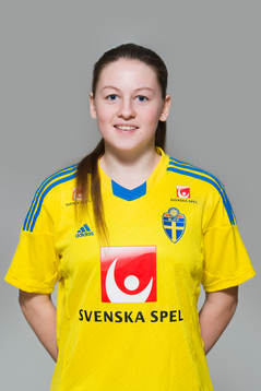 Tilda Andreasson som spelar i F16/99-landslaget