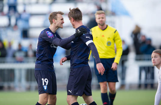 Malmö FFs Magnus Wolff Eikrem och Markus Rosenberg jublar