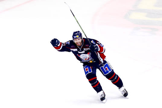 Linköpings Jacob Micflikier jublar