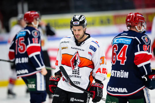 Karlskronas Russel Moyer ser deppig ut